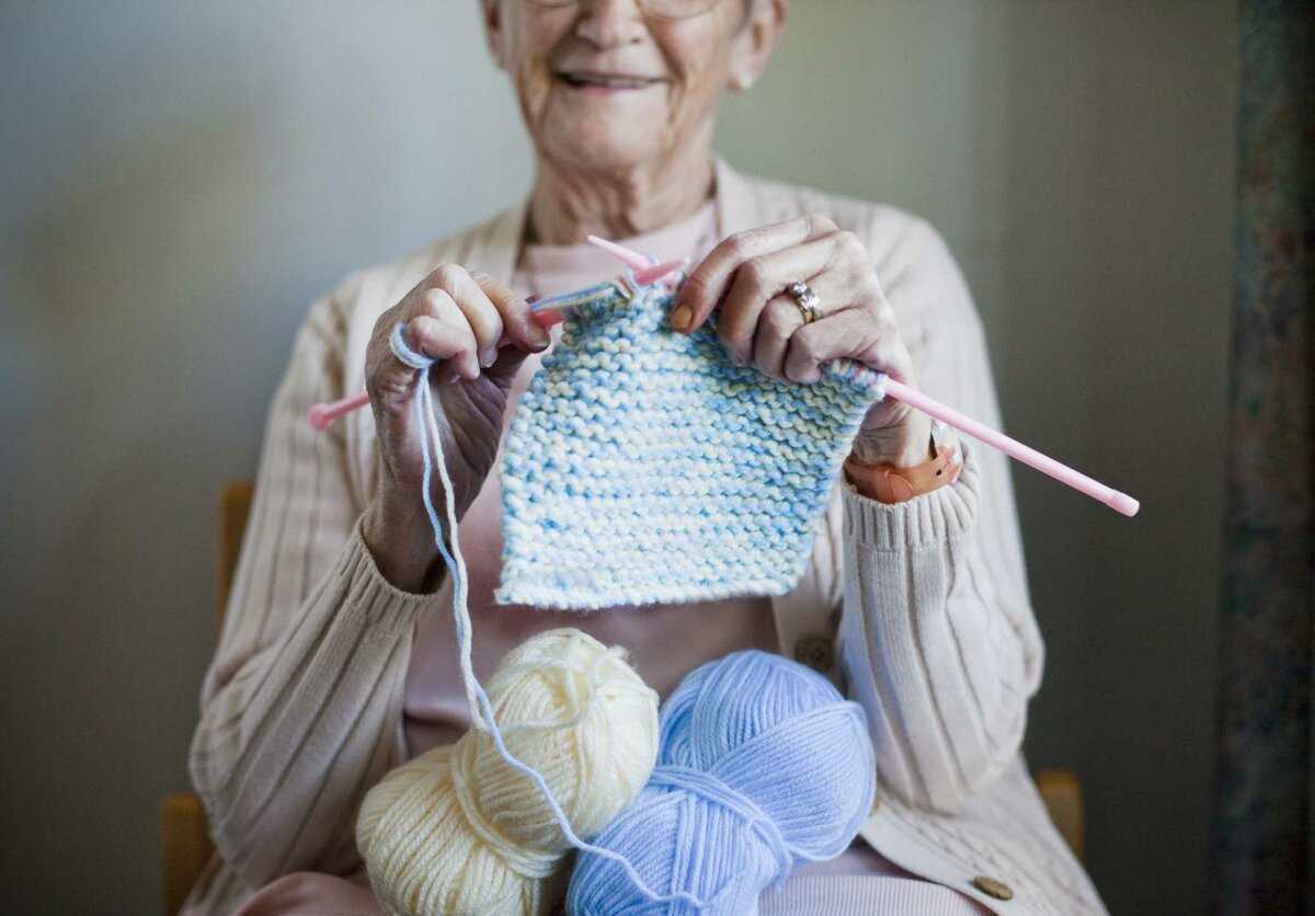 Vintage knit 25 knitting and crochet patterns refashioned for today
