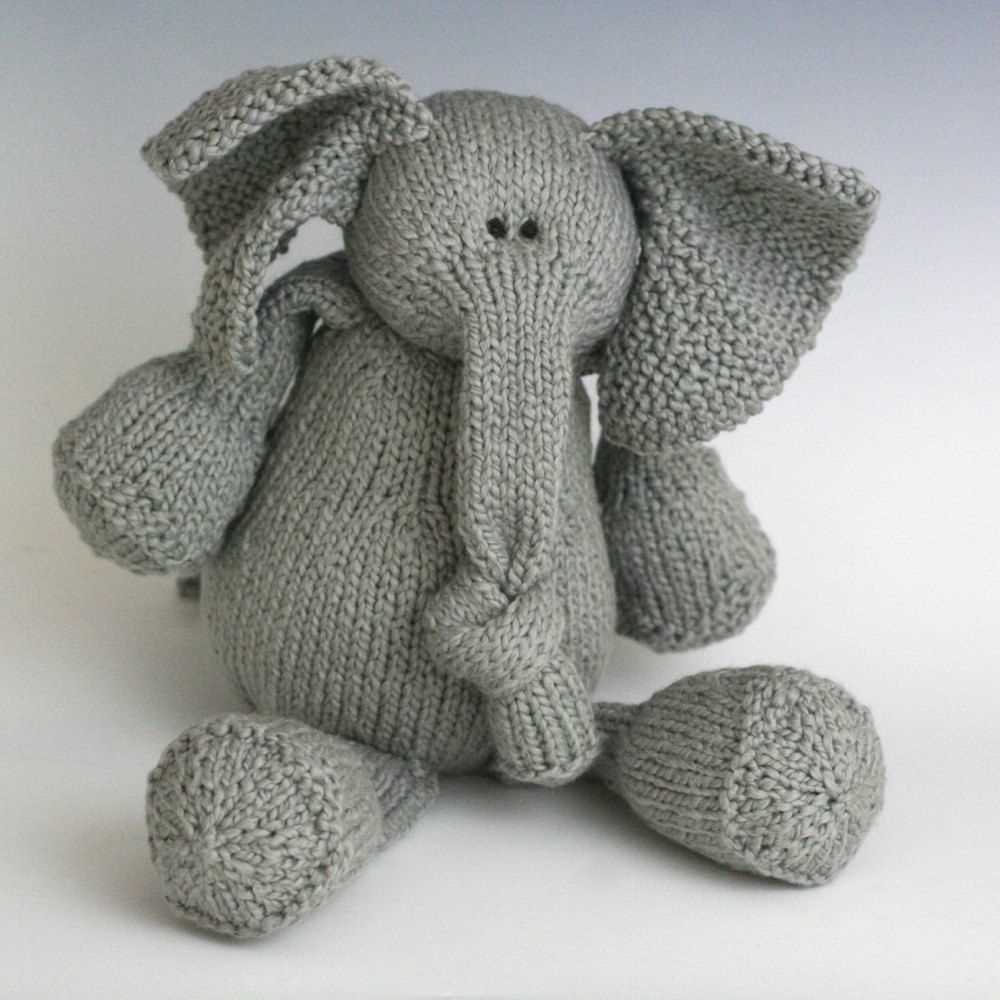 Knitting patterns for stuffed toys