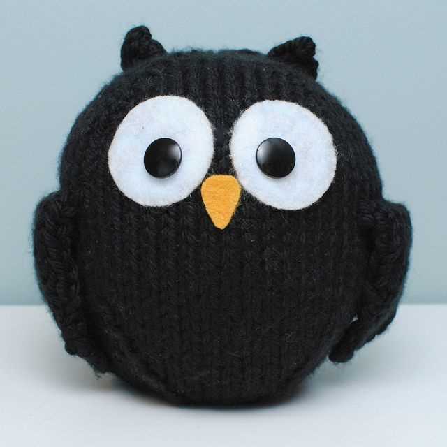 Owl toy knitting pattern