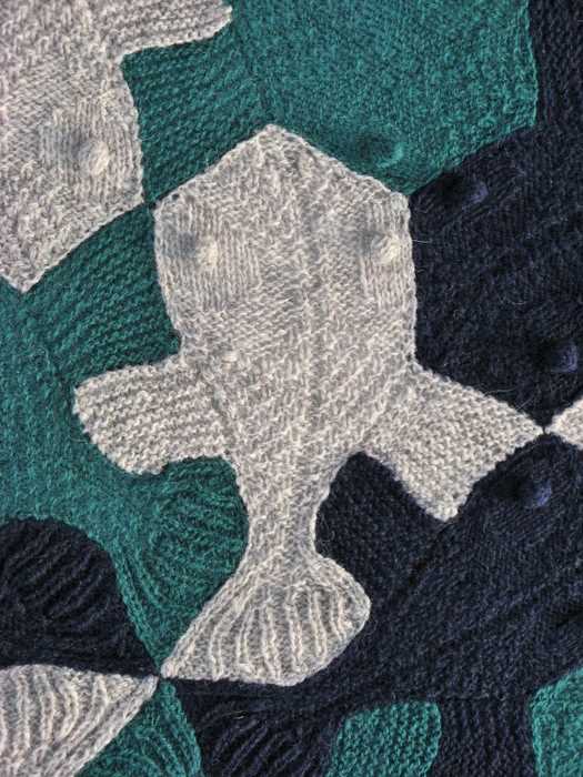 Knitting fish pattern