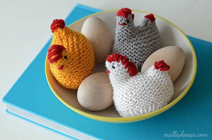 Creme egg chick knitting pattern