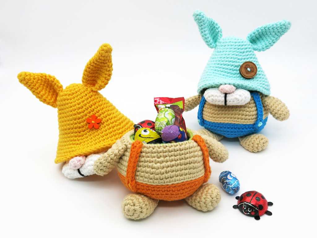 Easter gnome knitting pattern