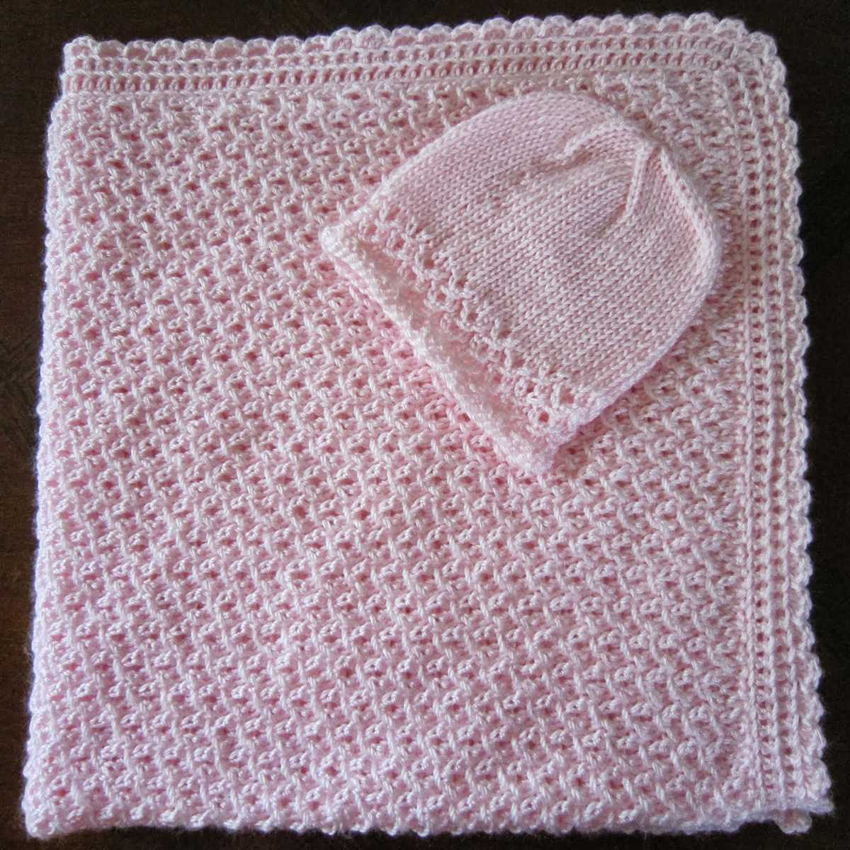 Free printable knitting patterns for baby blankets uk
