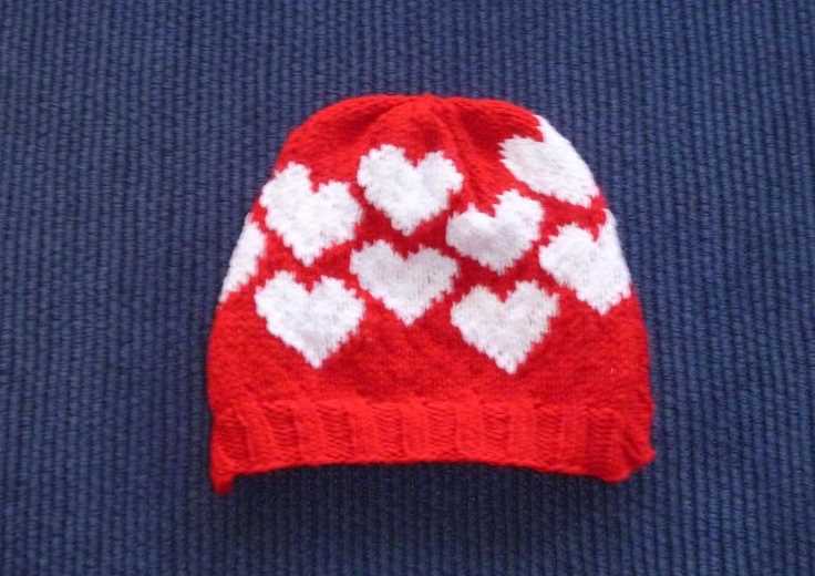 Heart hat knitting pattern free