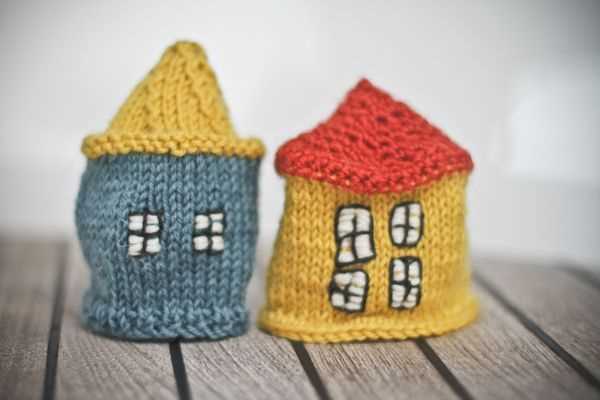 House knitting pattern