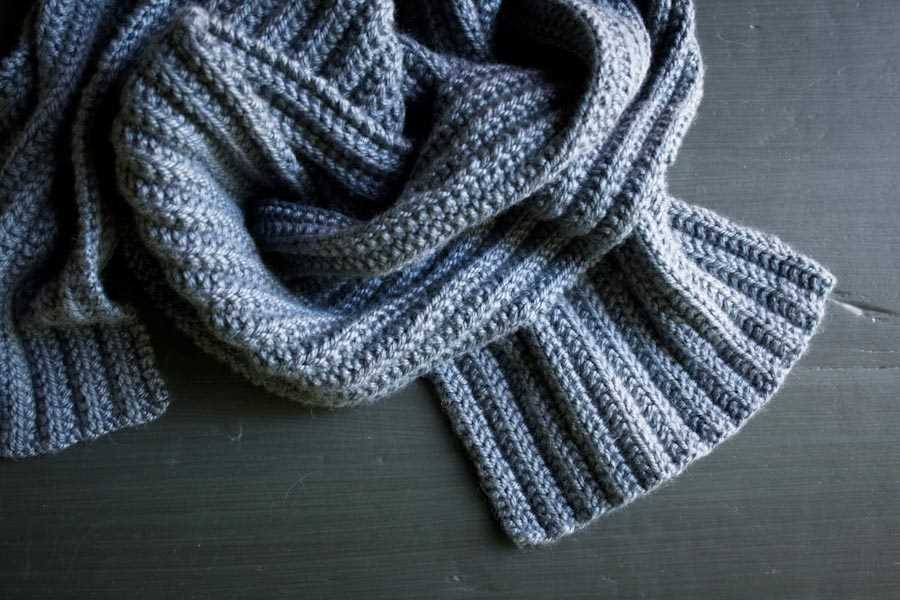 Knit and purl stitch scarf patterns
