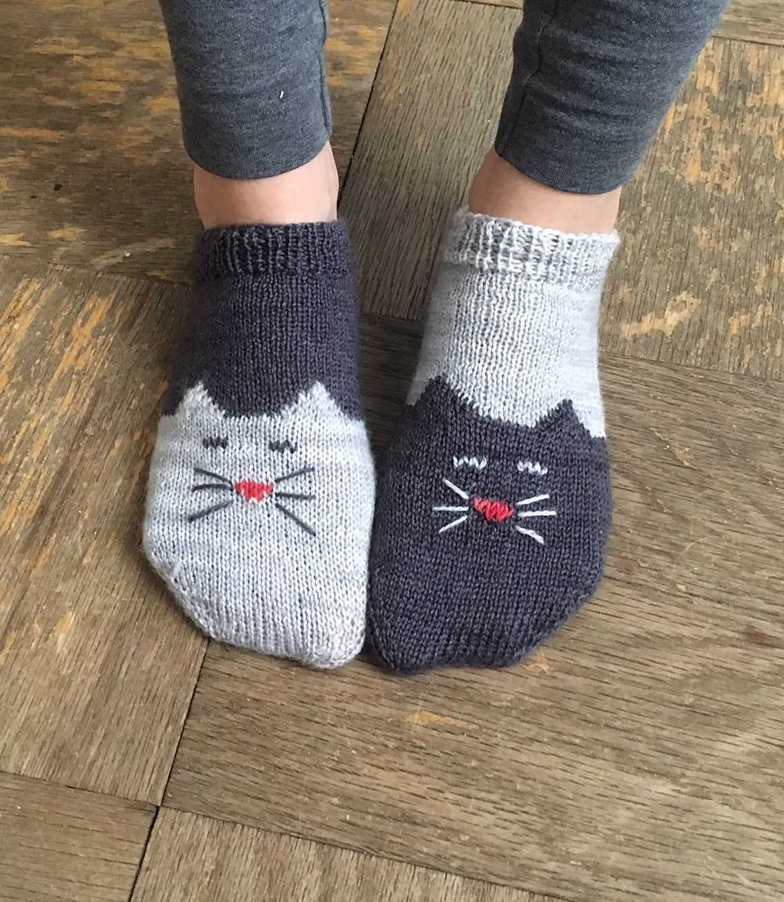 Knit ankle socks pattern