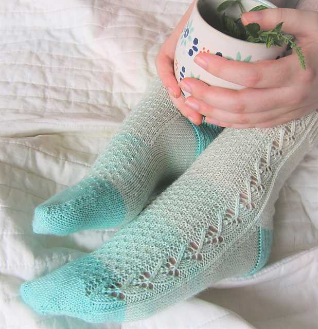 Knit ankle socks pattern