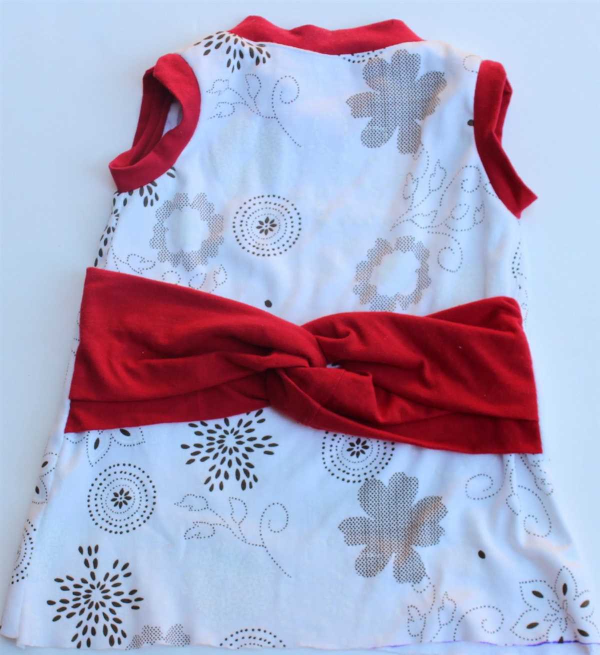 Knit halter dress pattern