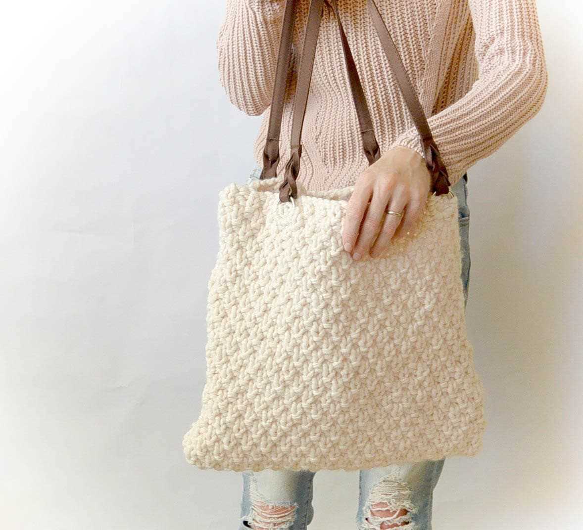 Knit messenger bag pattern