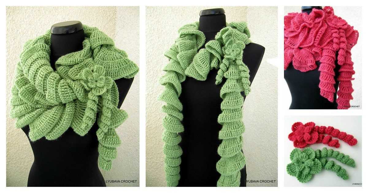 Knit scarf with ruffle edge pattern