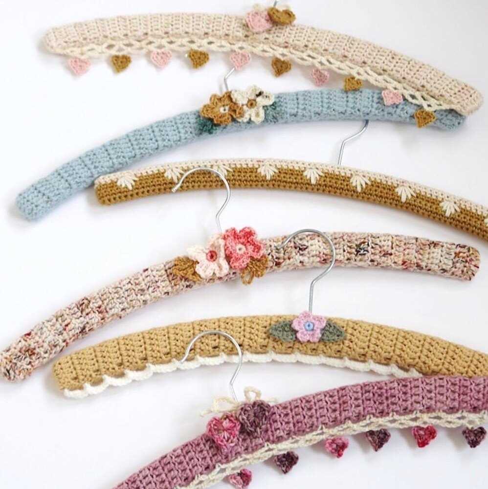 Knitted coat hanger patterns