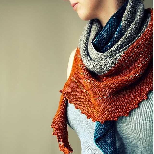 Knitted head scarf pattern