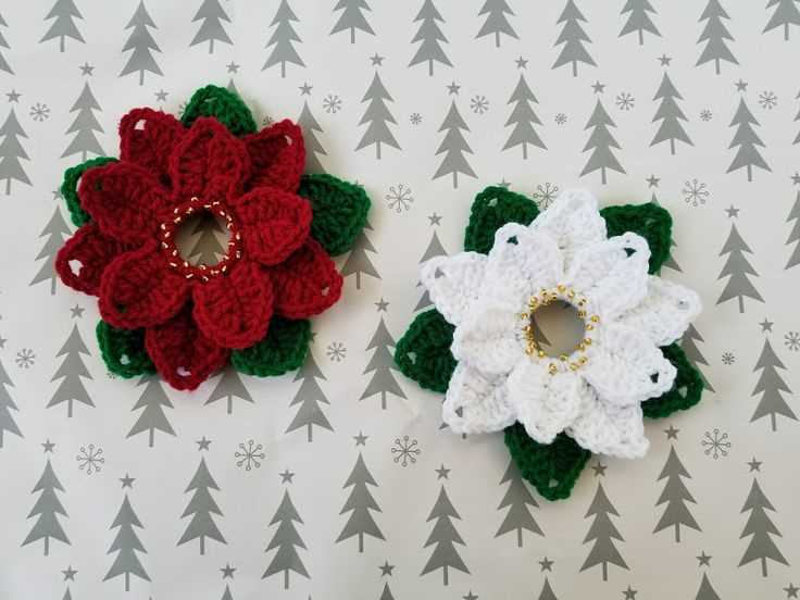 Knitted poinsettia pattern free