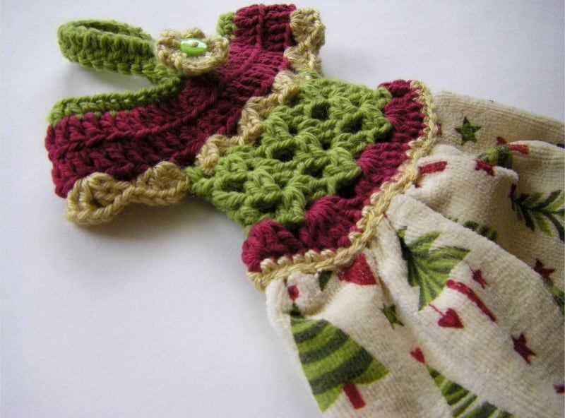 Knitted tea towel topper pattern