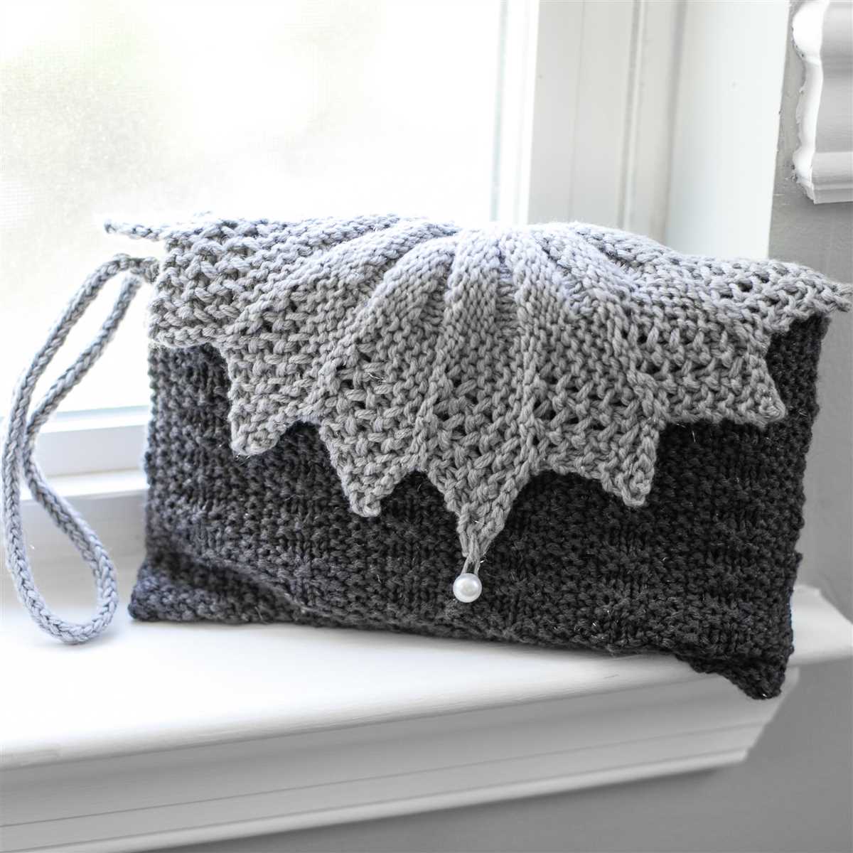 Knitted wristlets free patterns