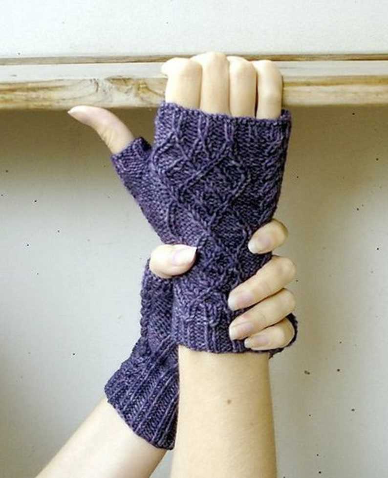Knitting hand warmers pattern free