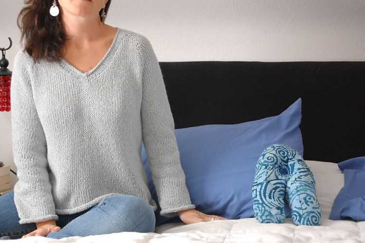 Knitting pattern v neck sweater