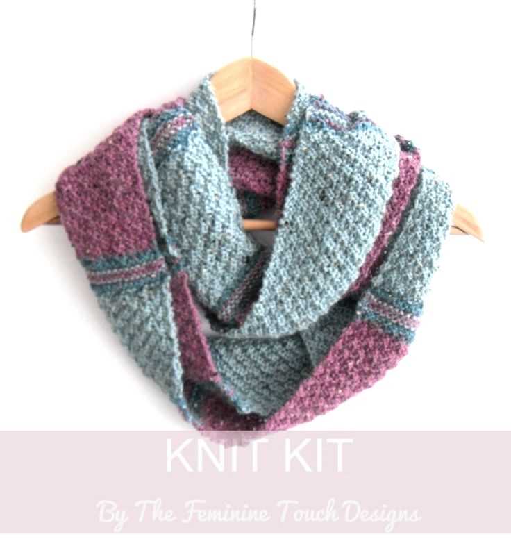 Knitting patterns for cowl neck scarves