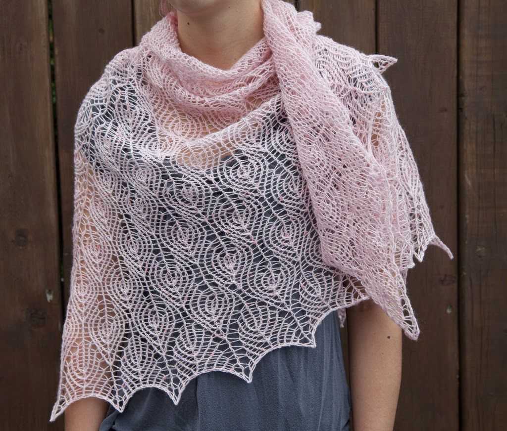 Lace knitted shawl patterns