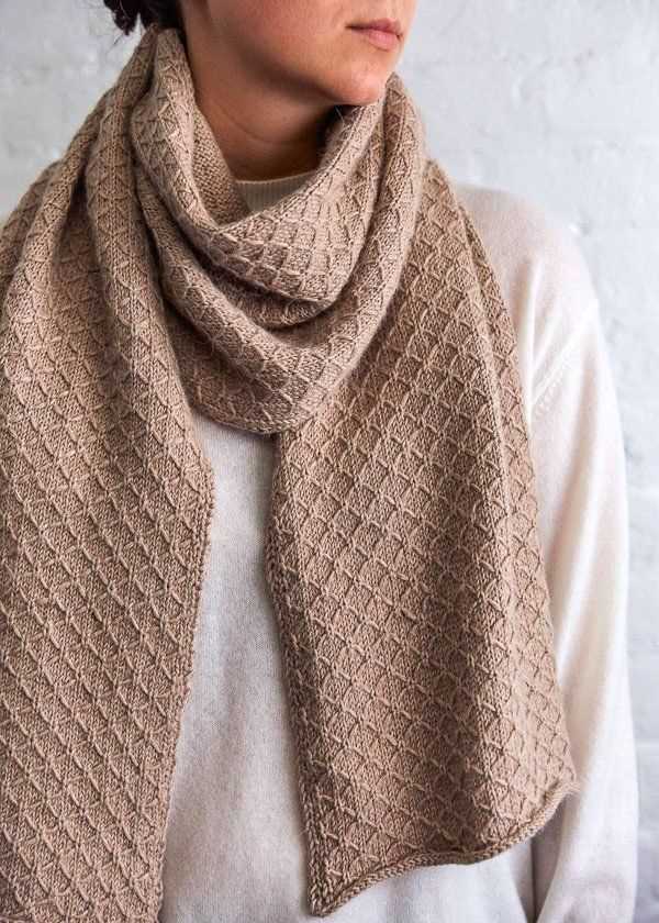 Loop knit scarf pattern