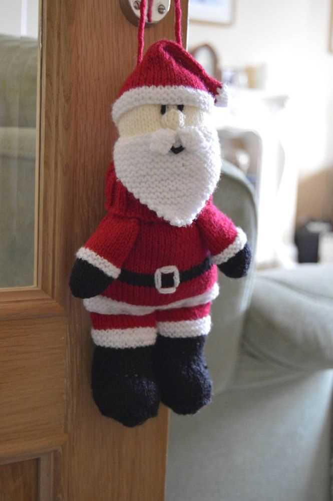 Mini santa sack knitting pattern