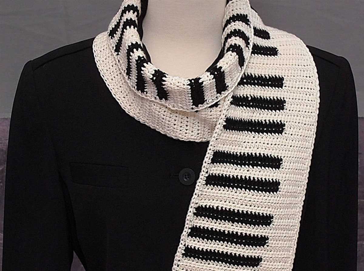 Piano scarf knitting pattern