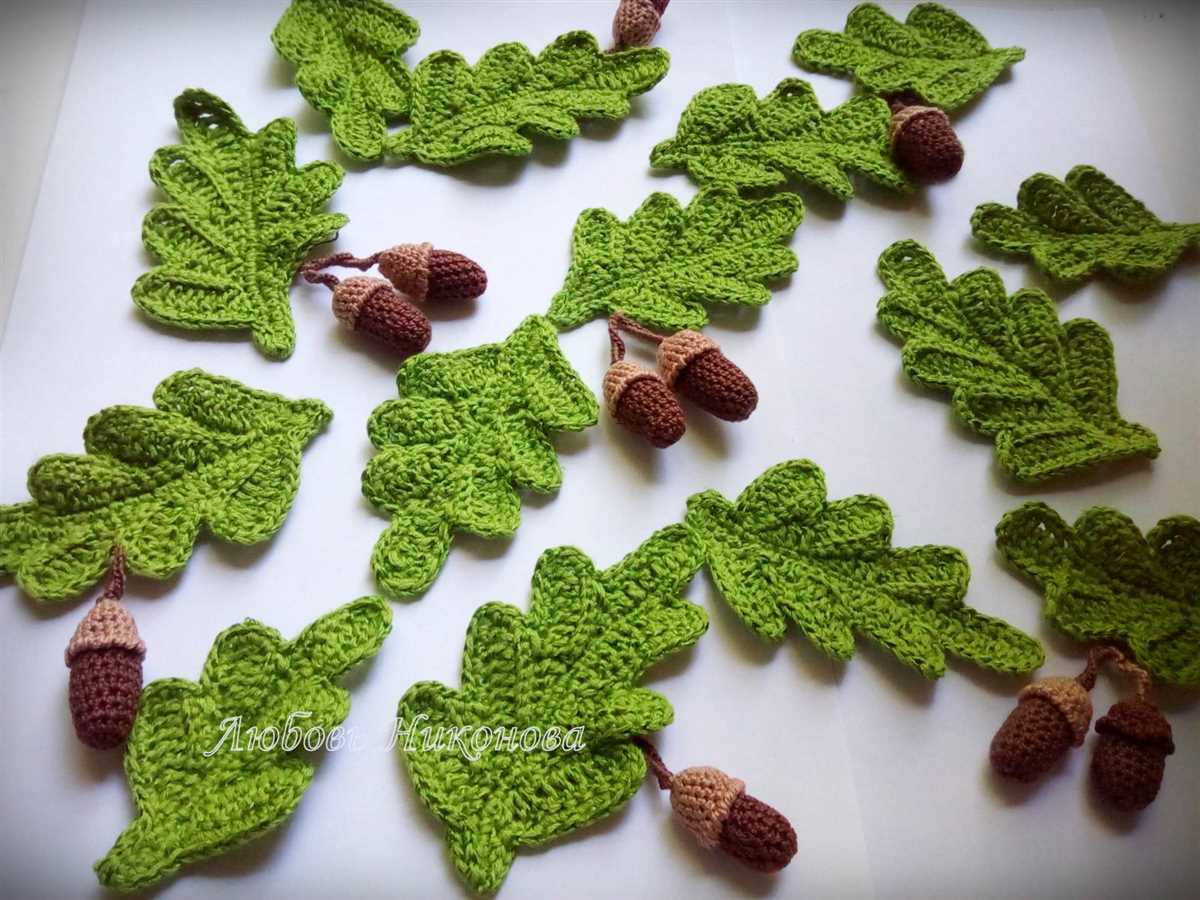 Small knit leaf pattern