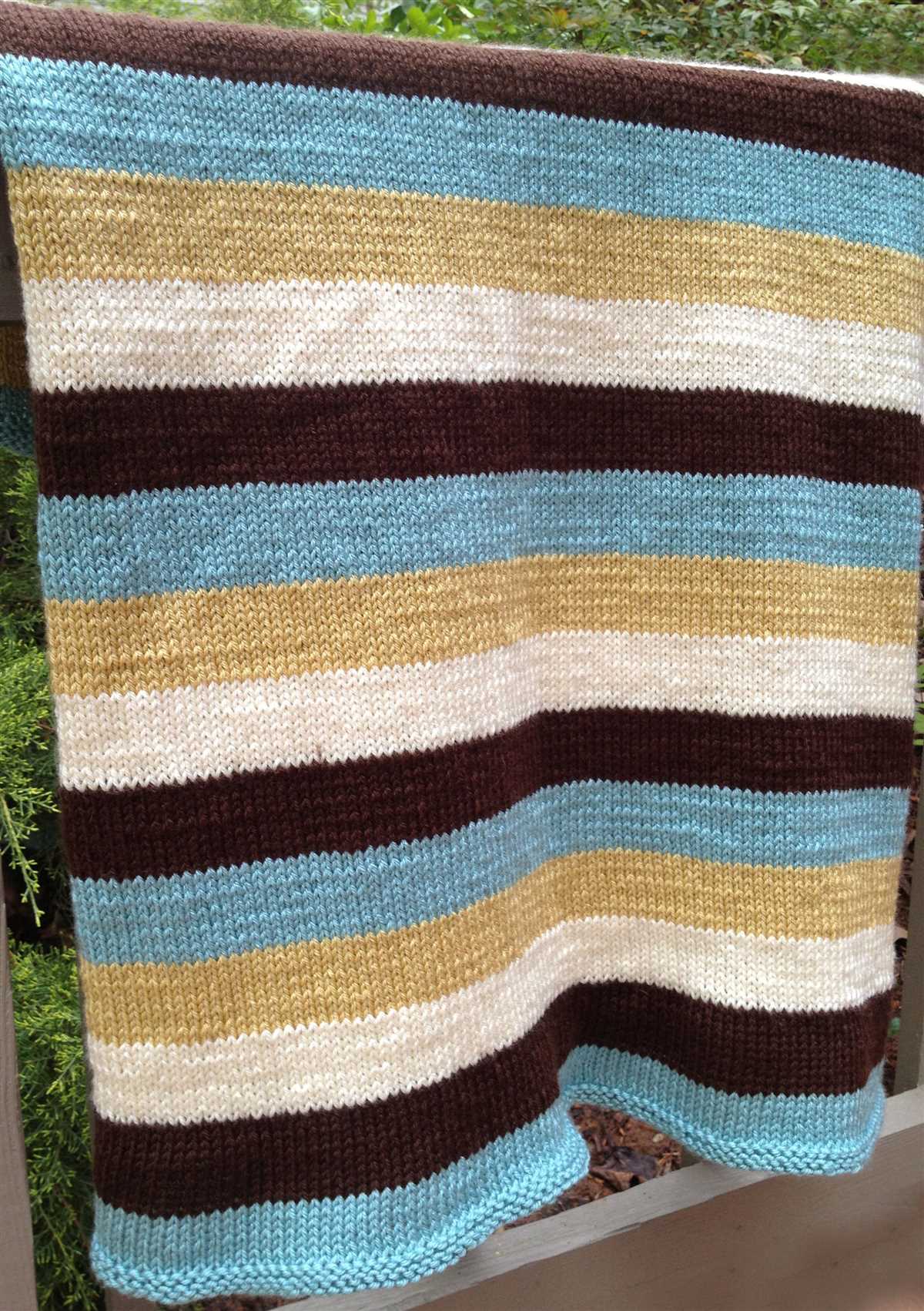 Striped blanket knitting pattern