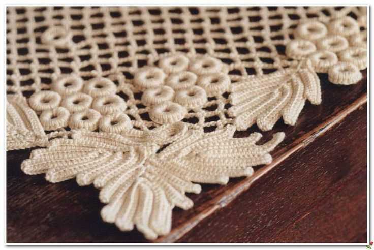 Table runner knitting pattern