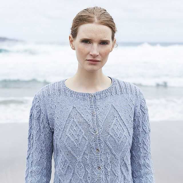 V-neck cardigan knitting pattern free