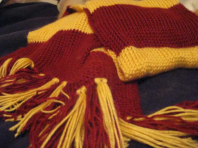 Gryffindor scarf knit pattern
