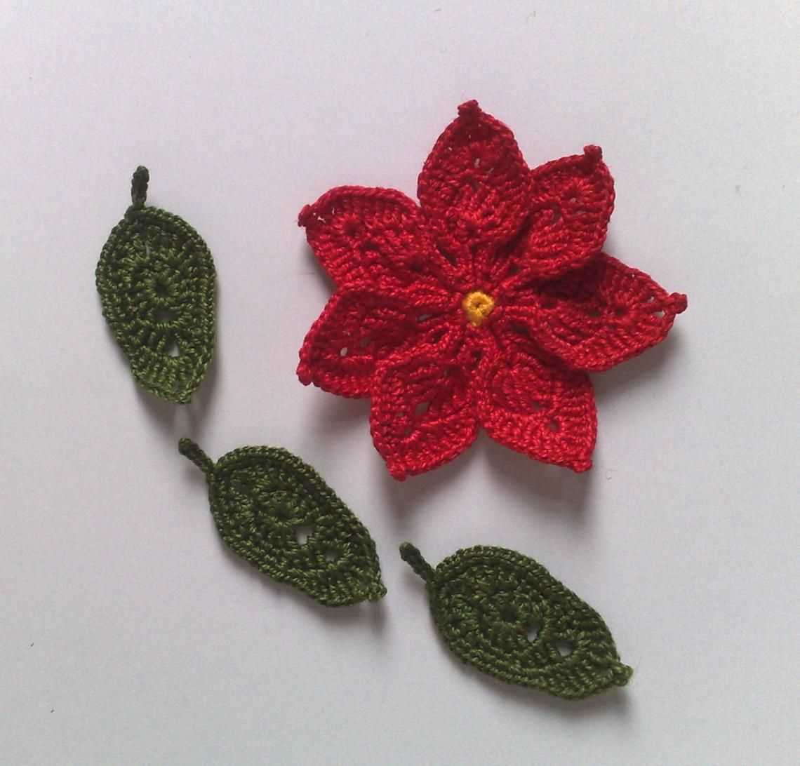 Knitted poinsettia pattern free