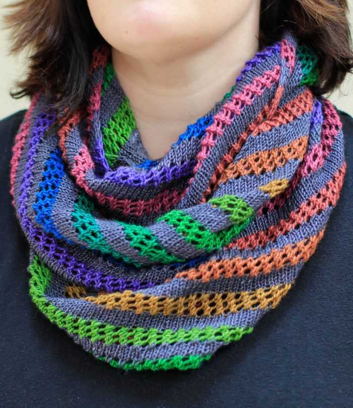 Loop knit scarf pattern