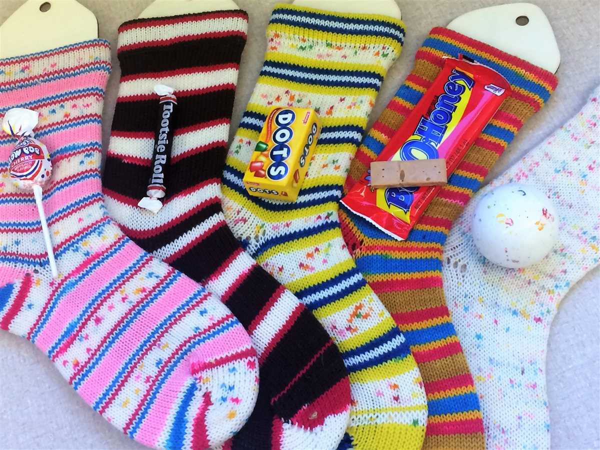 Self striping knitting patterns
