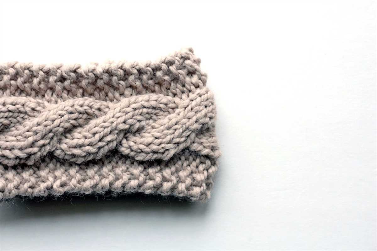 Cable headband free knitting pattern