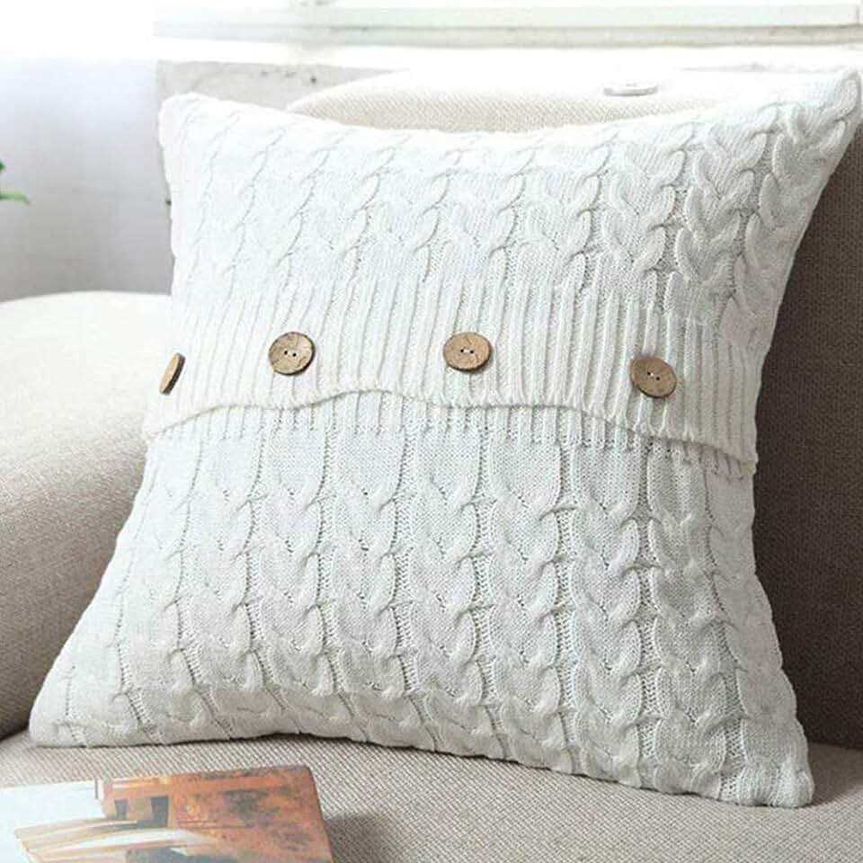 Cable knit square pattern