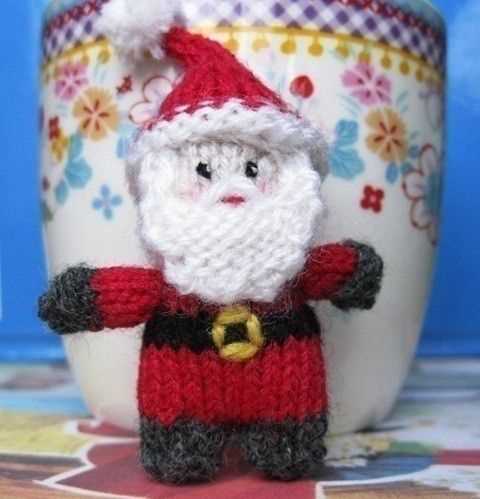 Free knitting pattern for santa claus