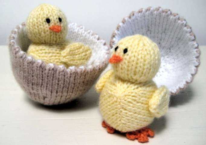 Get Crafty with This Creme Egg Chick Knitting Pattern Creme egg chick knitting pattern