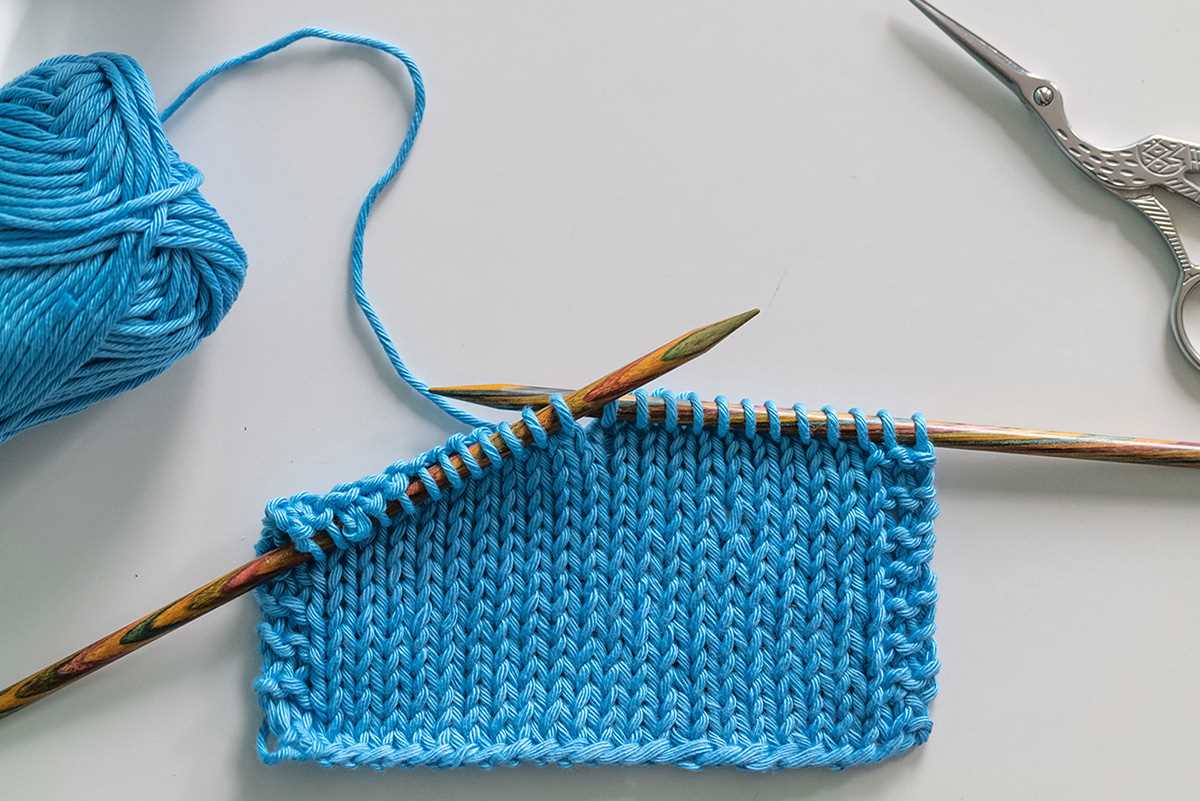 The Versatility of the Stockinette Knitting Pattern Stockinette knitting pattern