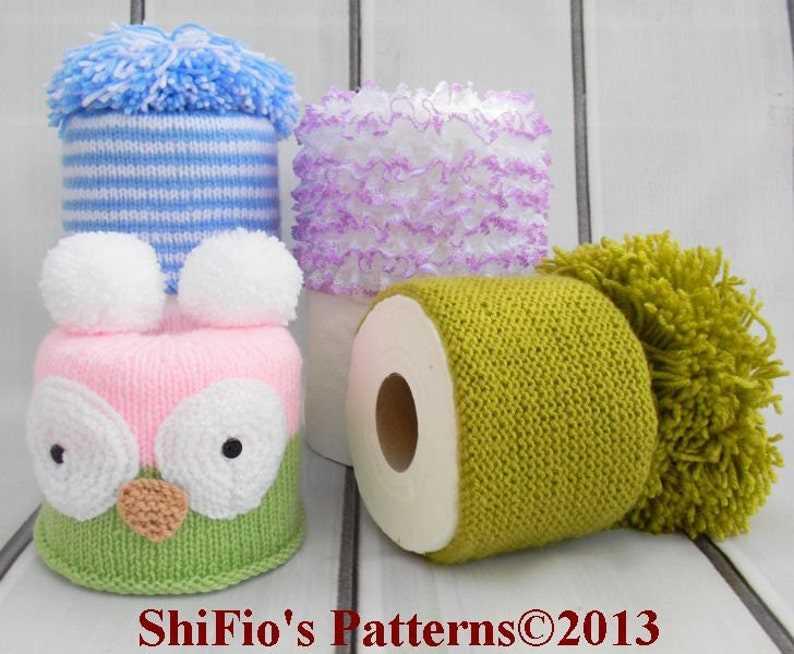 Doll toilet roll holder knitting pattern