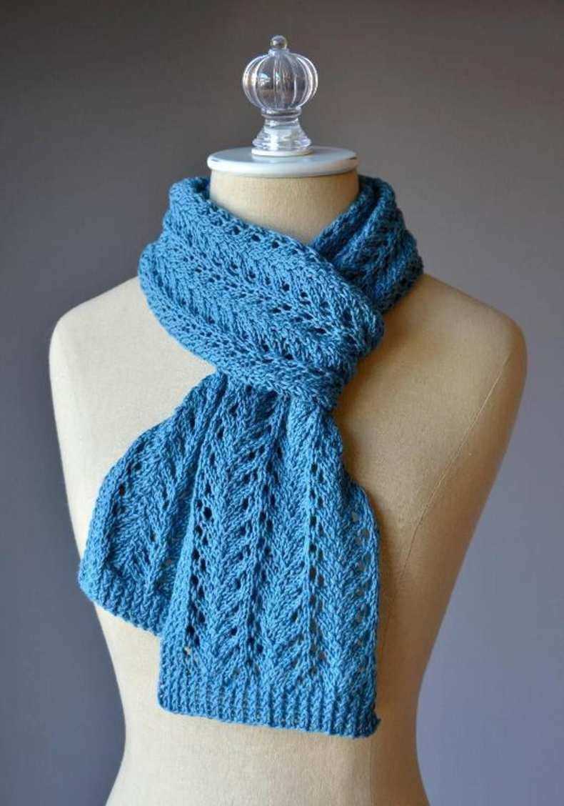 Easy knitted lace scarf pattern