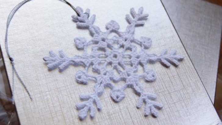 How to knit snowflake pattern