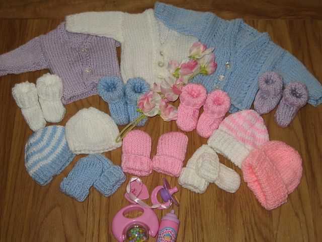 Free baby hat knitting pattern uk