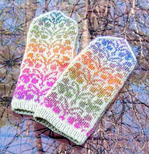 Fair isle wrist warmers knitting pattern