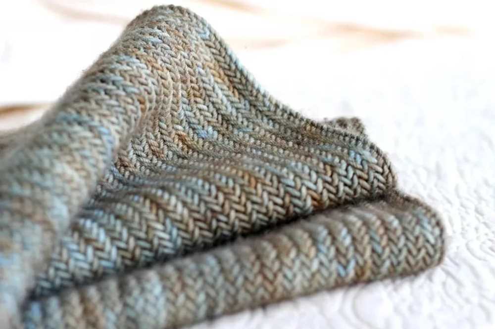 Herringbone knit blanket pattern free