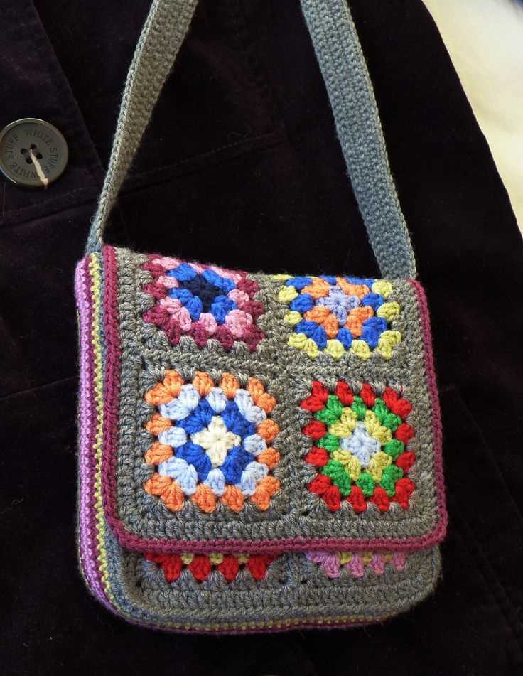 Knit messenger bag pattern