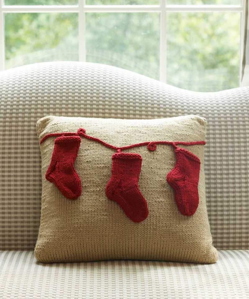 Free christmas cushion cover knitting patterns