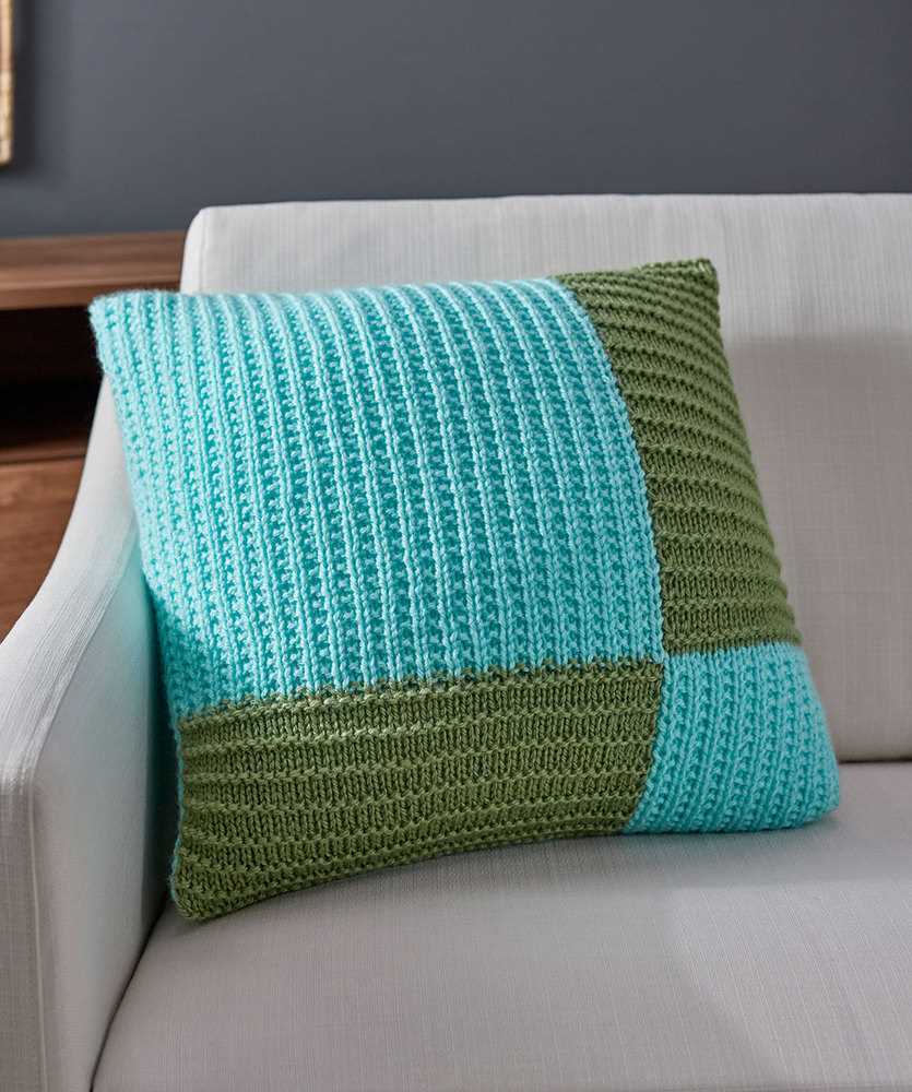 Free knitting pattern cushion cover chunky wool
