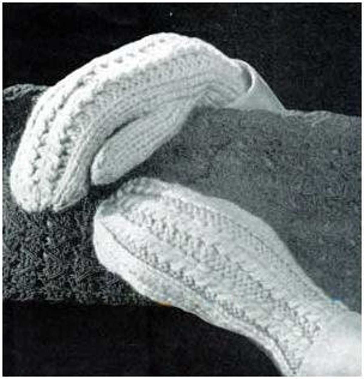 Free knitting patterns mittens adults